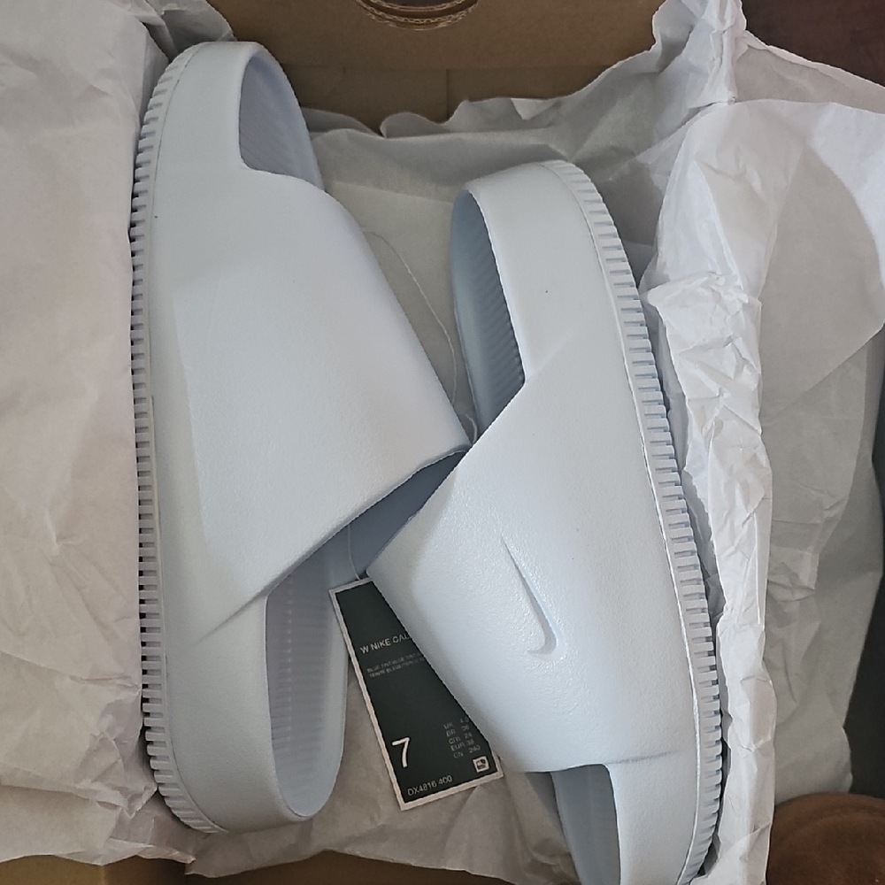Nike Calm Slide